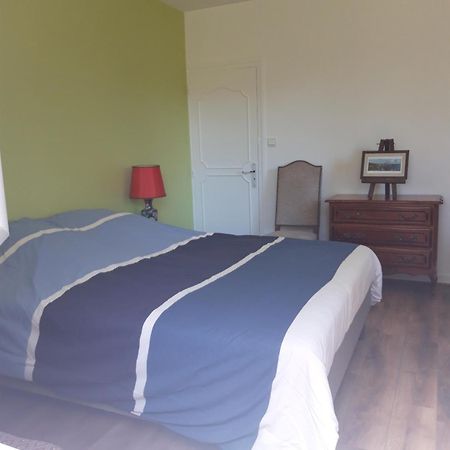 Chambre D'Hote Saint-Remy-en-Rollat Экстерьер фото